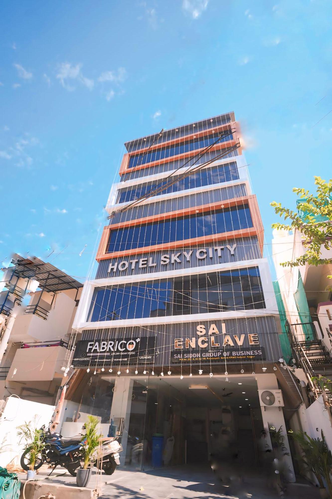 Hotel Sky City Nagpur Eksteriør bilde